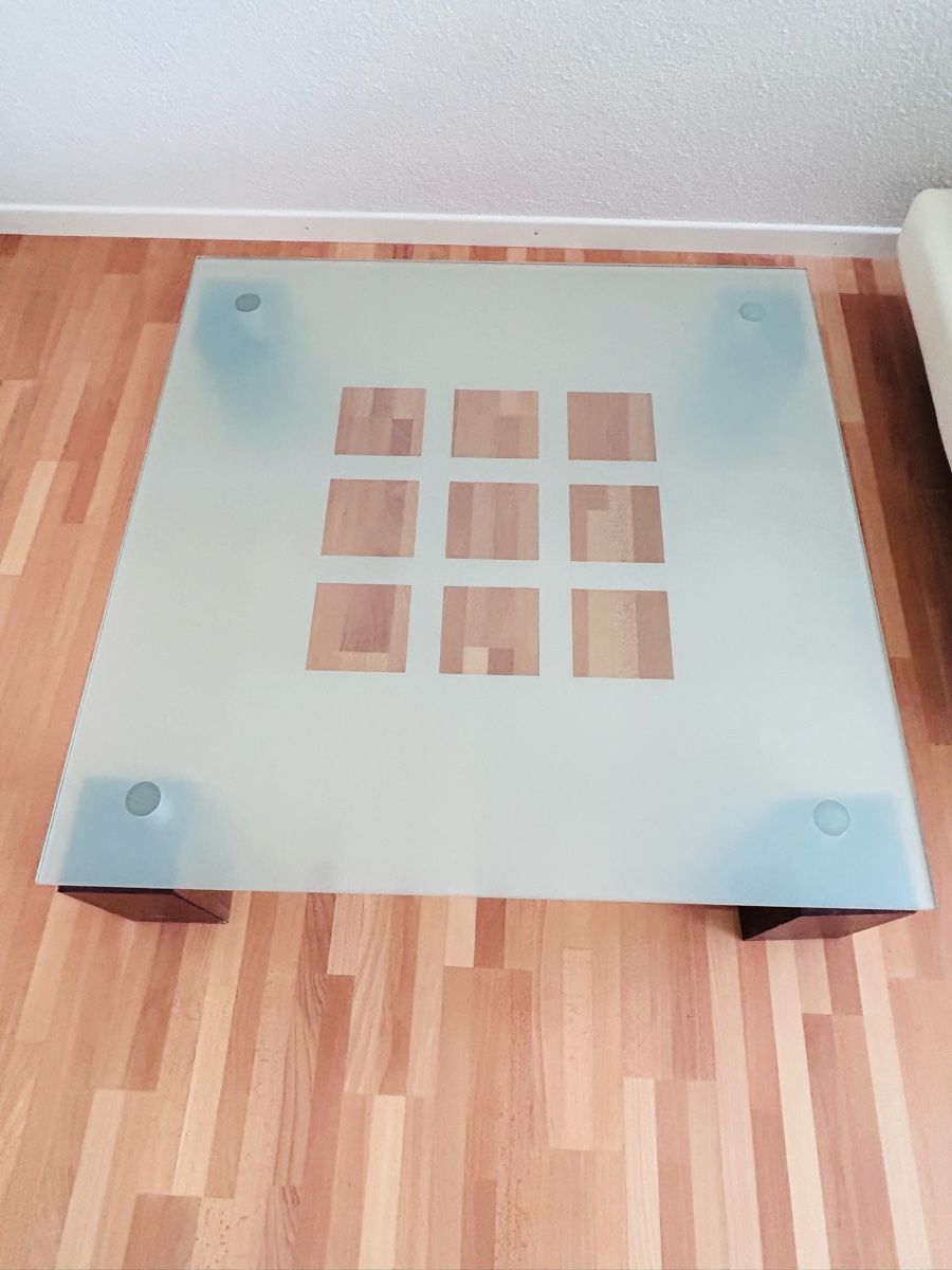 Tables: Couchtisch quadratisch – D'occasion à Zürich par keinweiss 1