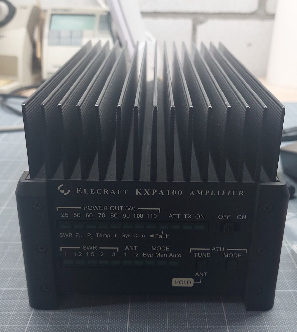 Radiocomunicazione: Elecraft KX3 und KXPA-100 – Usato da Oberentfelden venduto da Tthiele 4