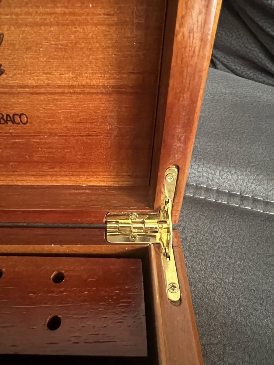 Pots: Humidor Flor de Filipinas 100% Tabaco – D'occasion à Gossau ZH par iulian7 3
