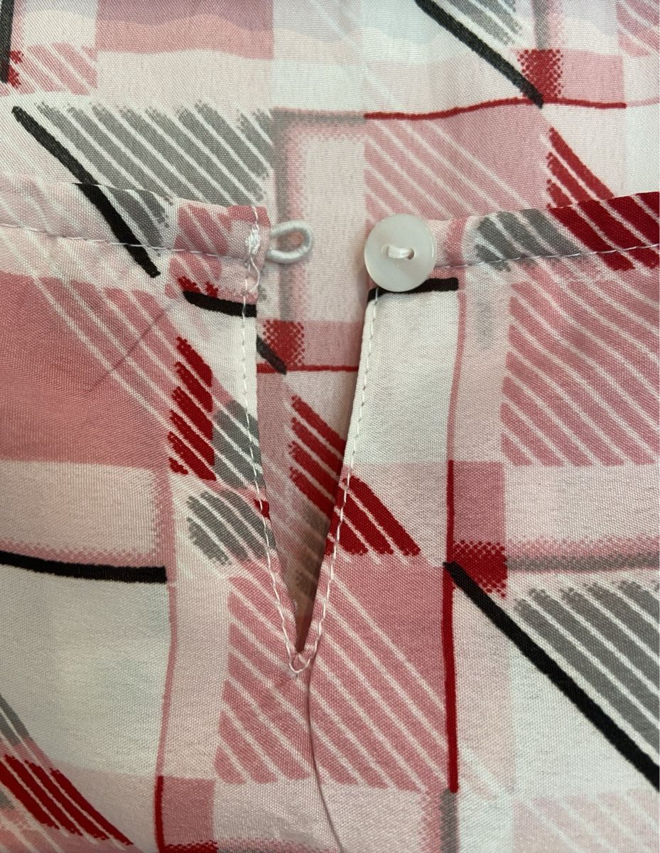 Lotti di vestiti: Kleiderpaket Damen Sweet-Shirt, Pullover, Bluse Gr. 50 – Usato da Fislisbach venduto da KolibriSecondhand 5