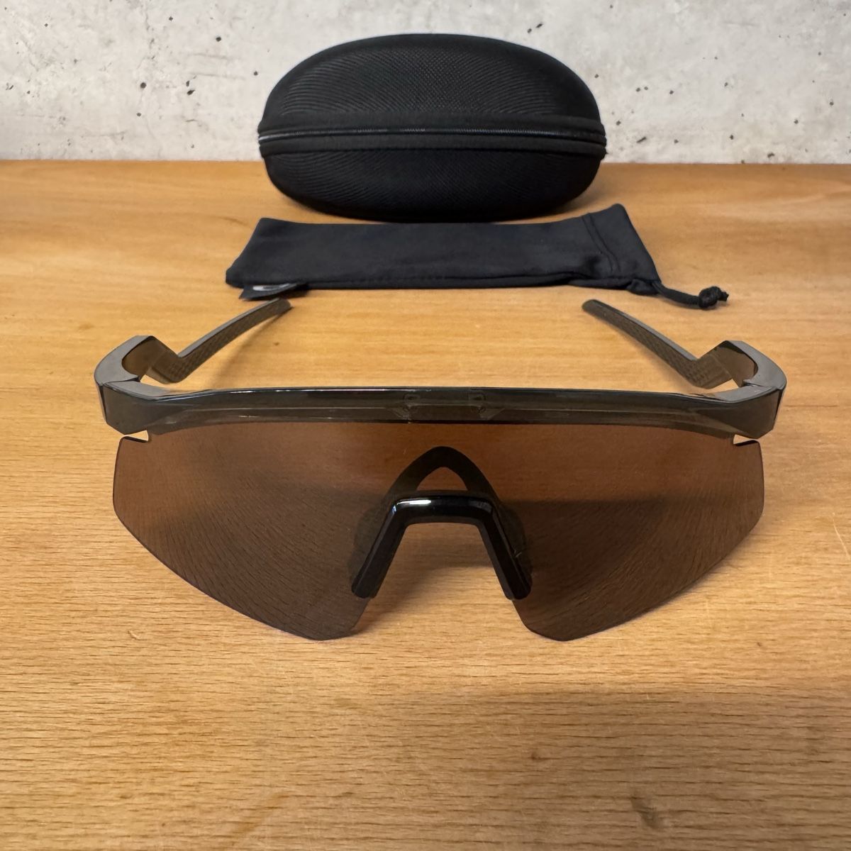 Oakley Brillen & Gläser: Top >>> Oakley Hydra <<< Top – Gebraucht aus Sils im Domleschg von bergvelo