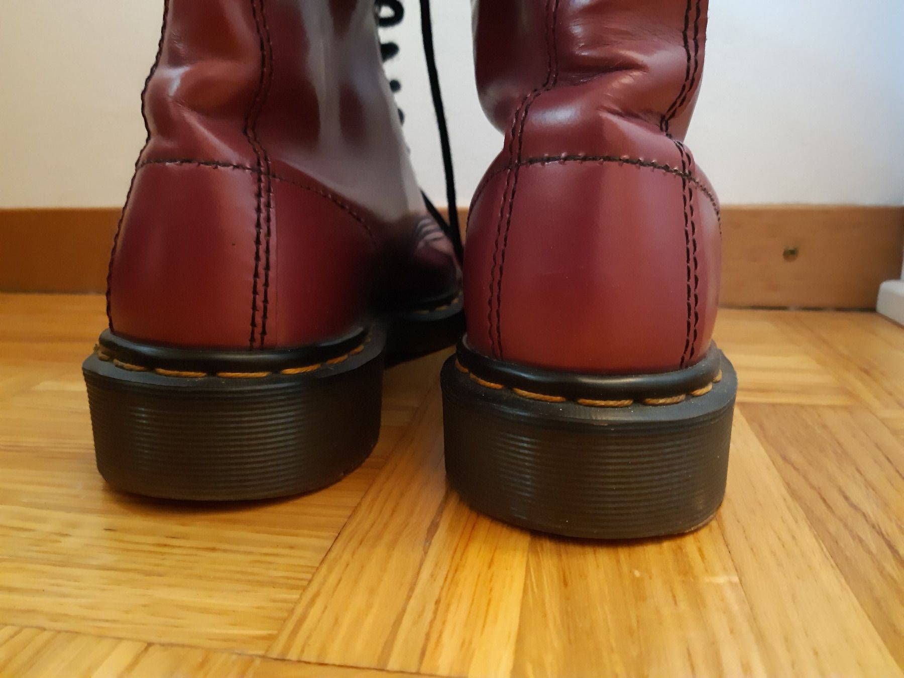 Dr. Martens Scarpe da donna: Bottes Dr Martens made in England 41 – Usato da Chêne-Bourg venduto da Gabrisca 4