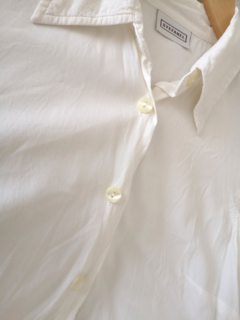 Stefanel Chemisiers: STEFANEL Bluse Gr. S cremeweiss – D'occasion à Münsingen par Nik_und_Kat 3