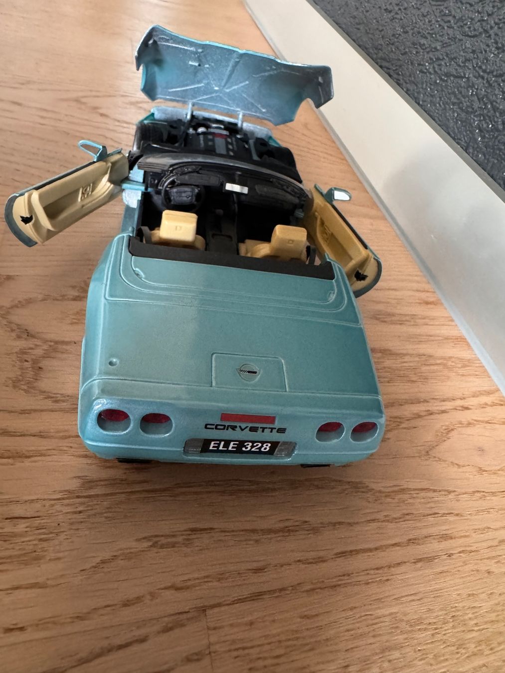 Chevrolet Modellini d'auto: Corvette C4 facelift 1/18 – Usato da Gerlafingen venduto da Aebu85 4