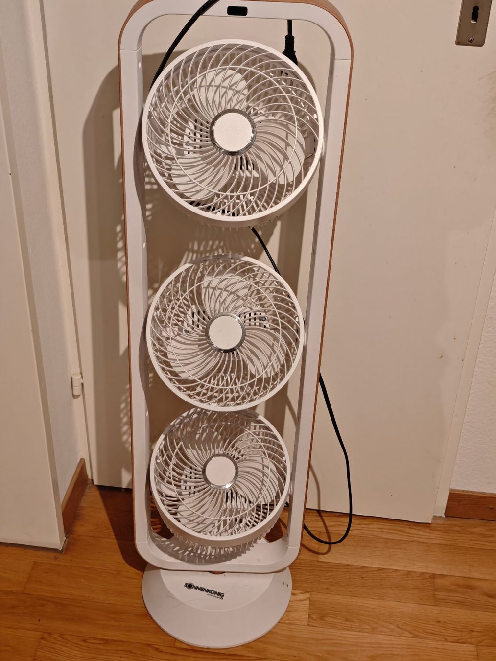 Ventilatoren: Sonnenkönig Vind 3 Standventilator – Gebraucht aus Bonstetten von lin_fy7n