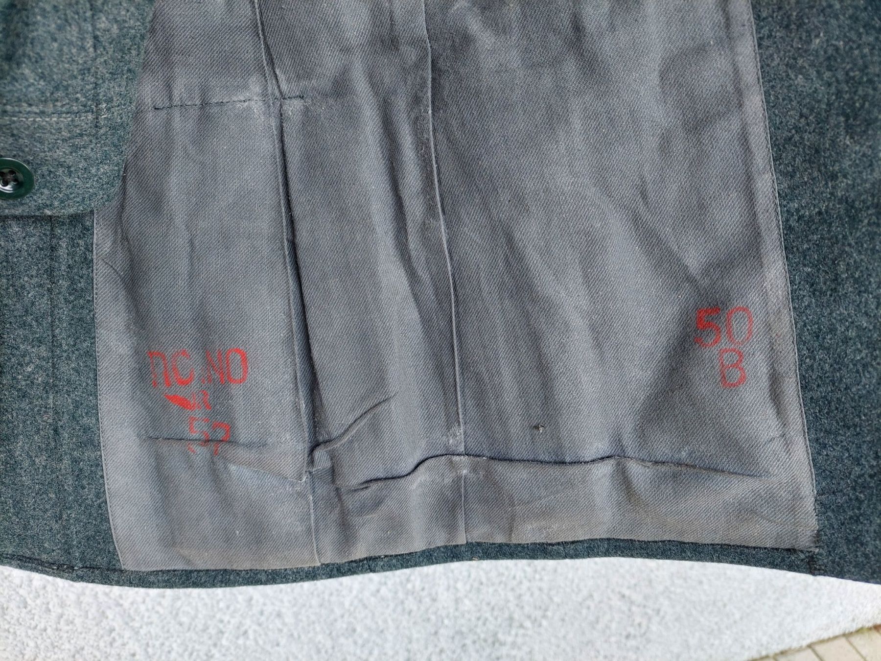 Schweizer Armee Uniformi: Uniform Armee Schweiz Oberteil mit Hose – Usato da Obfelden venduto da Foto_Bild_Kunst_Buch 4