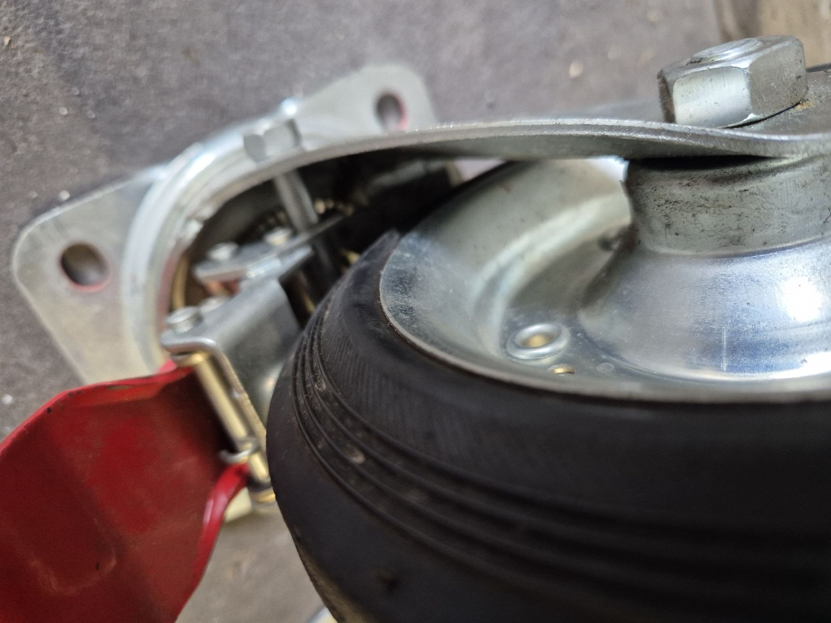 Altro per Ufficio & Commercio: 2 stk Rollen gelenkt mit Bremse – Usato da Hausen AG venduto da roland86190 5