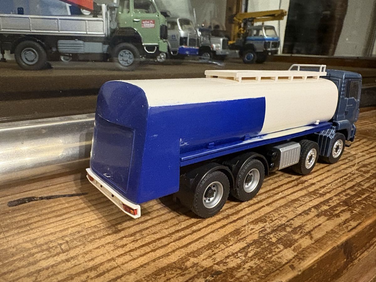 Kit di modellismo & Modellini statici: Tank für basteln powertrac – Usato da St-Aubin-Sauges venduto da ptitjean 1
