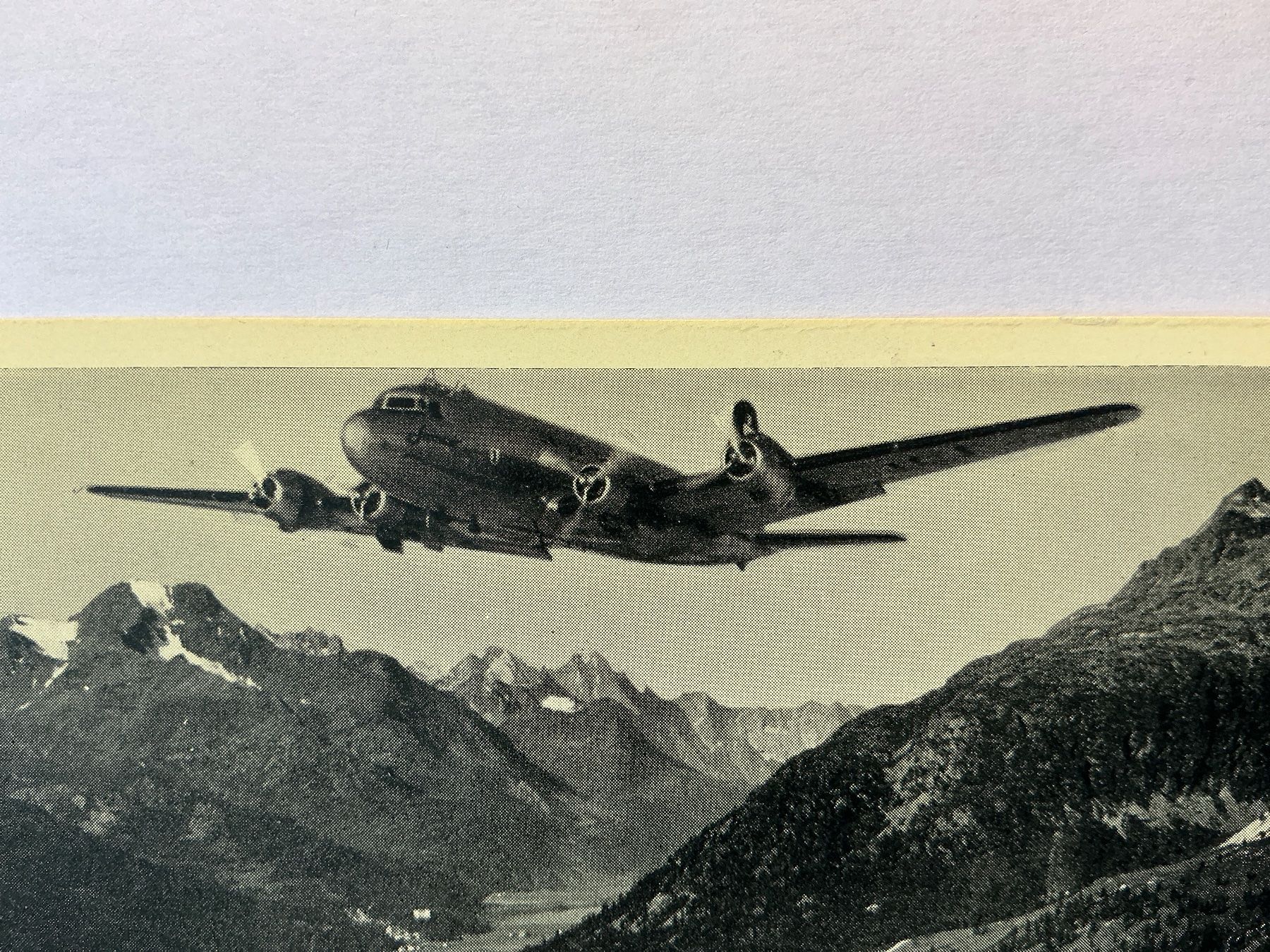 Cartoline postali: Swissair schwarz-weiss Postkarte DC4 – Usato da Maur venduto da 20hcodracir11 2