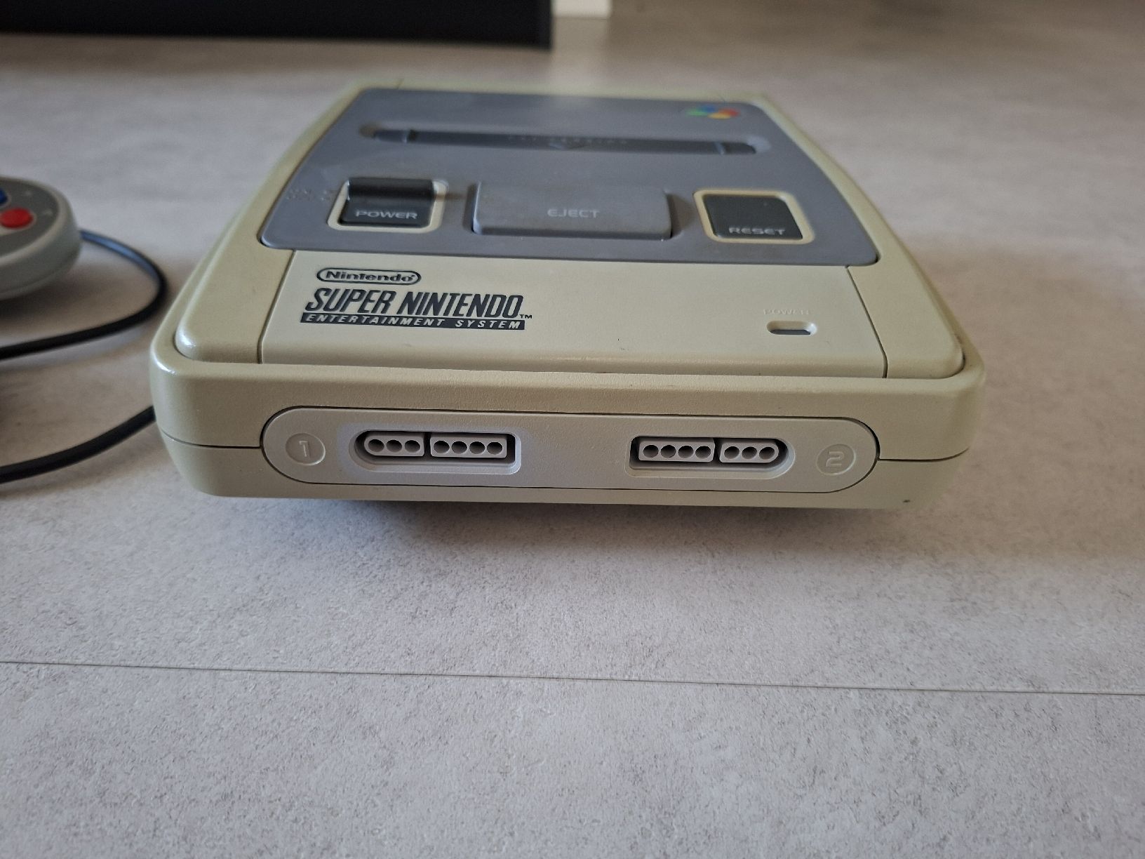 Nintendo Console: Nintendo Super Nintendo SNES Konsole mit 2 Controllern – Usato da Schöftland venduto da piiep_17 1