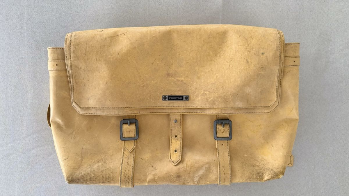 Freitag Borse: FREITAG R511 Carolus – Messengerbag – Usato da Wiesendangen venduto da Auri_0
