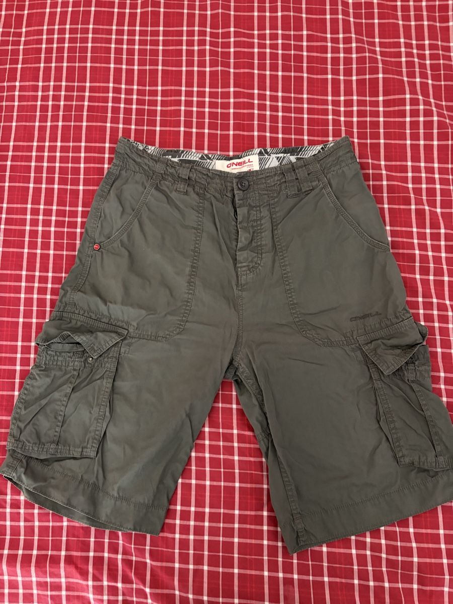 Pantaloni: Shorts cargo O'Neill tg. 28 – Usato da Giubiasco venduto da sc-77