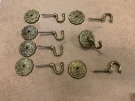 7 Haken messing mit Rosetten 5 cm
