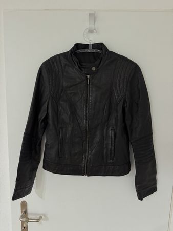 Schwarze Damen Lederjacke von Manguun, Grösse 38, vintage