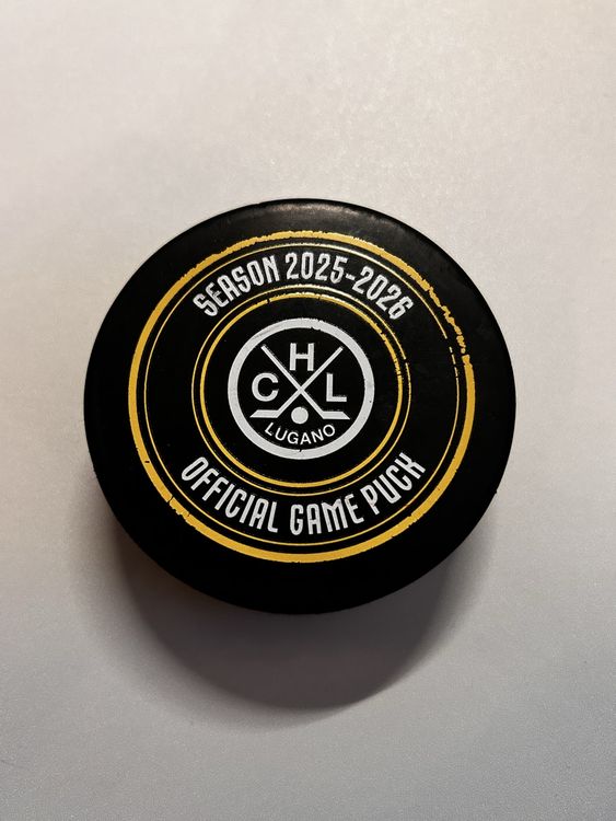 Puck hockey Lugano 2025-2026 (Gebraucht) in Lugano für CHF 22 – mit ...