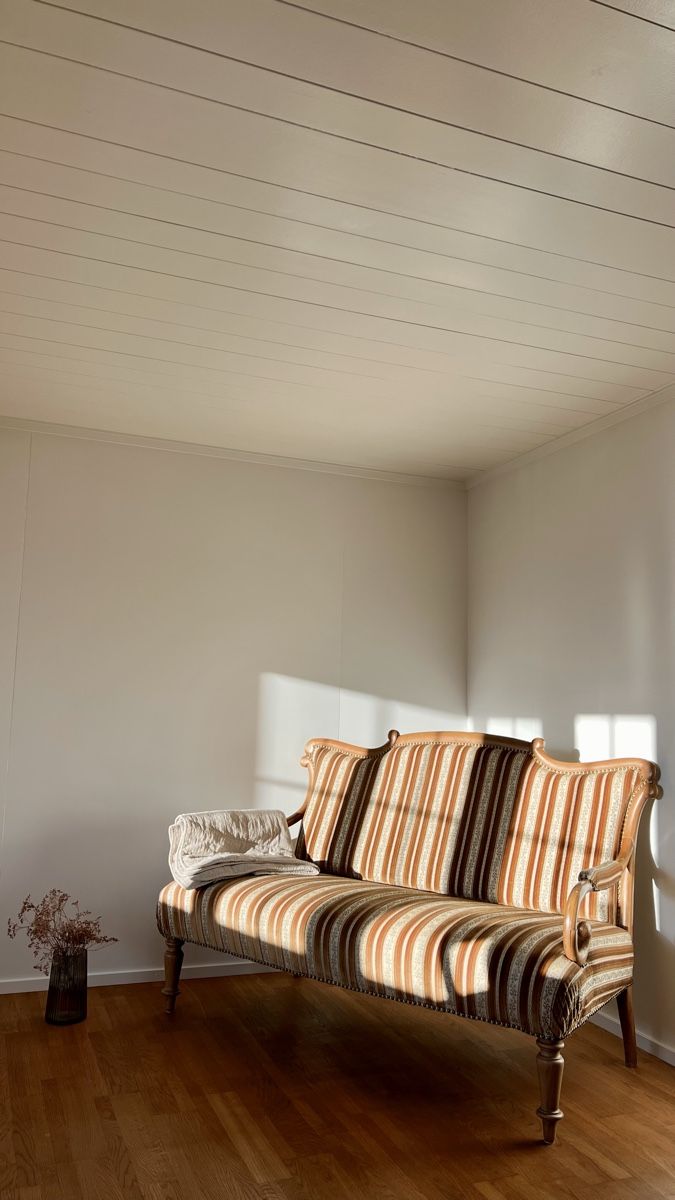 Divani: Sofa Biedermeier – Usato da Altstätten SG venduto da ali_x5qp