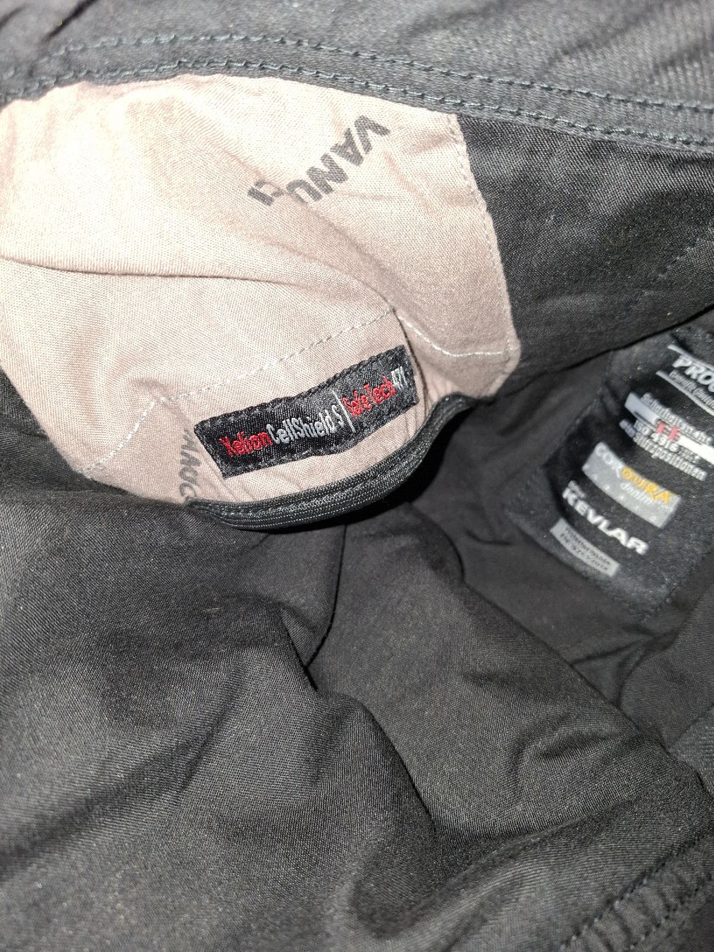 Vanucci Jeans: Vanucci Kevlar Motorradhosen – Usato da Ammerswil AG venduto da Treemountain 4