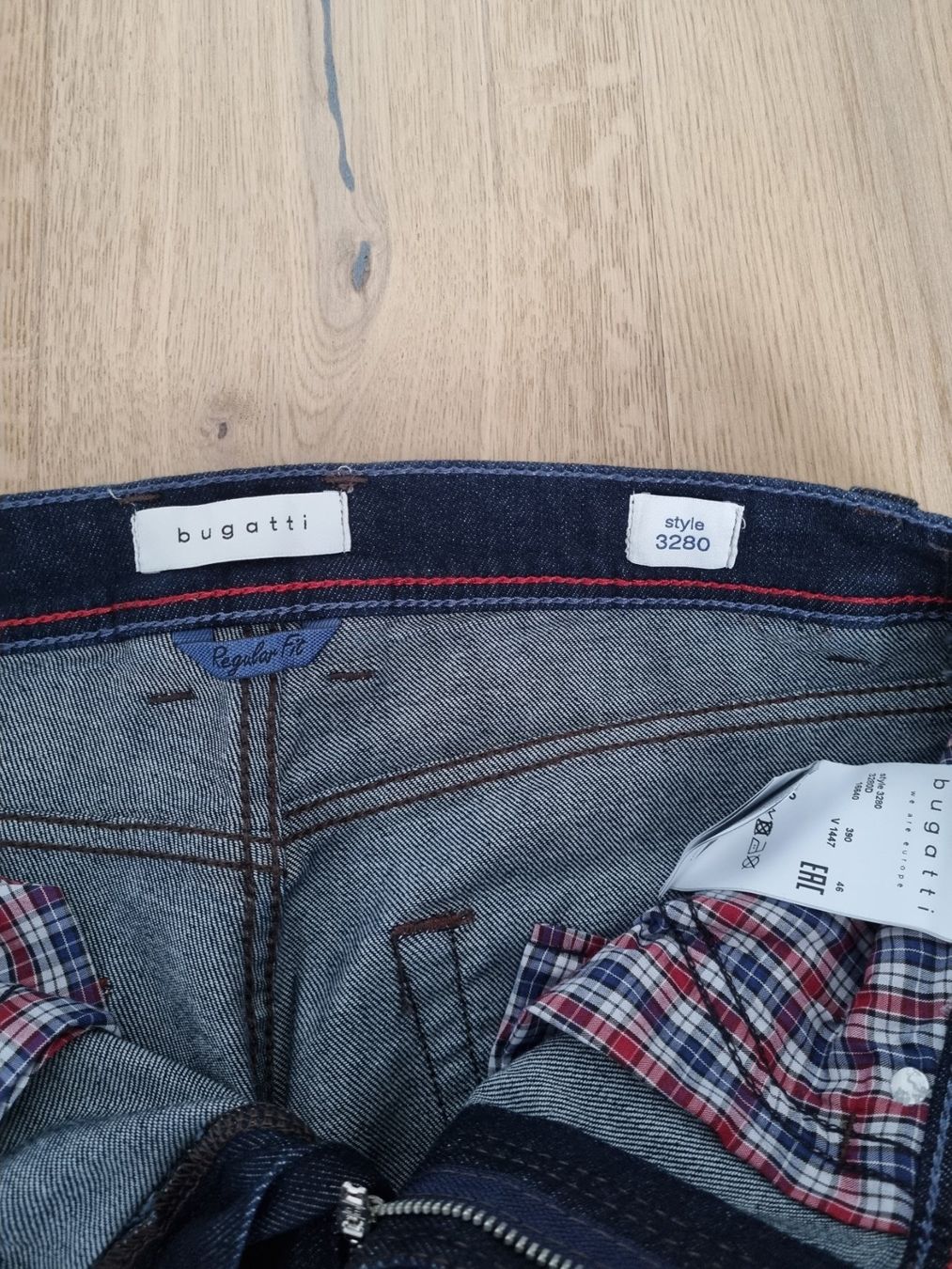 Jeans: Neue Bugatti Jeans – Gebraucht aus Rüti ZH von Komperdell 4
