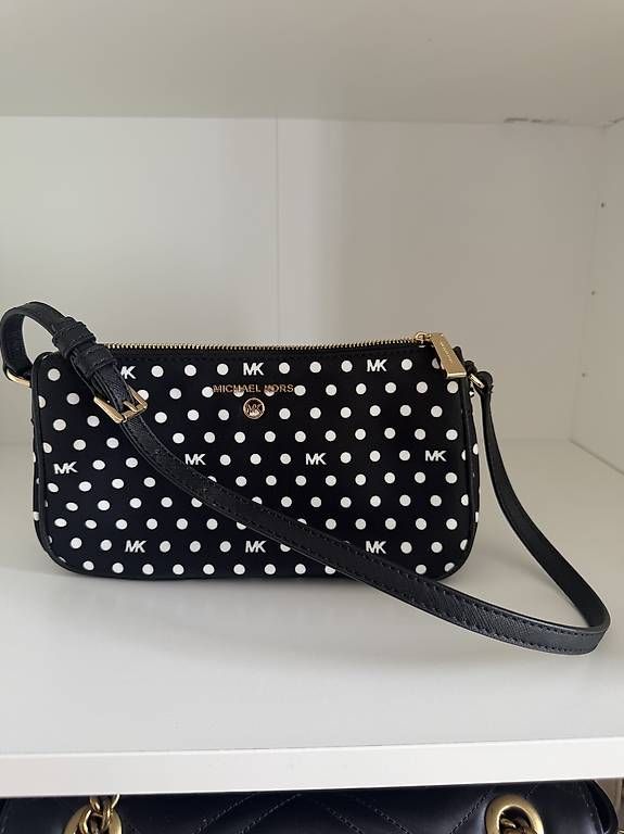Borse da donna: Tasche MICHAEL KORS UMHÄNGETASCHE – Usato da Lyss venduto da Alessaaa