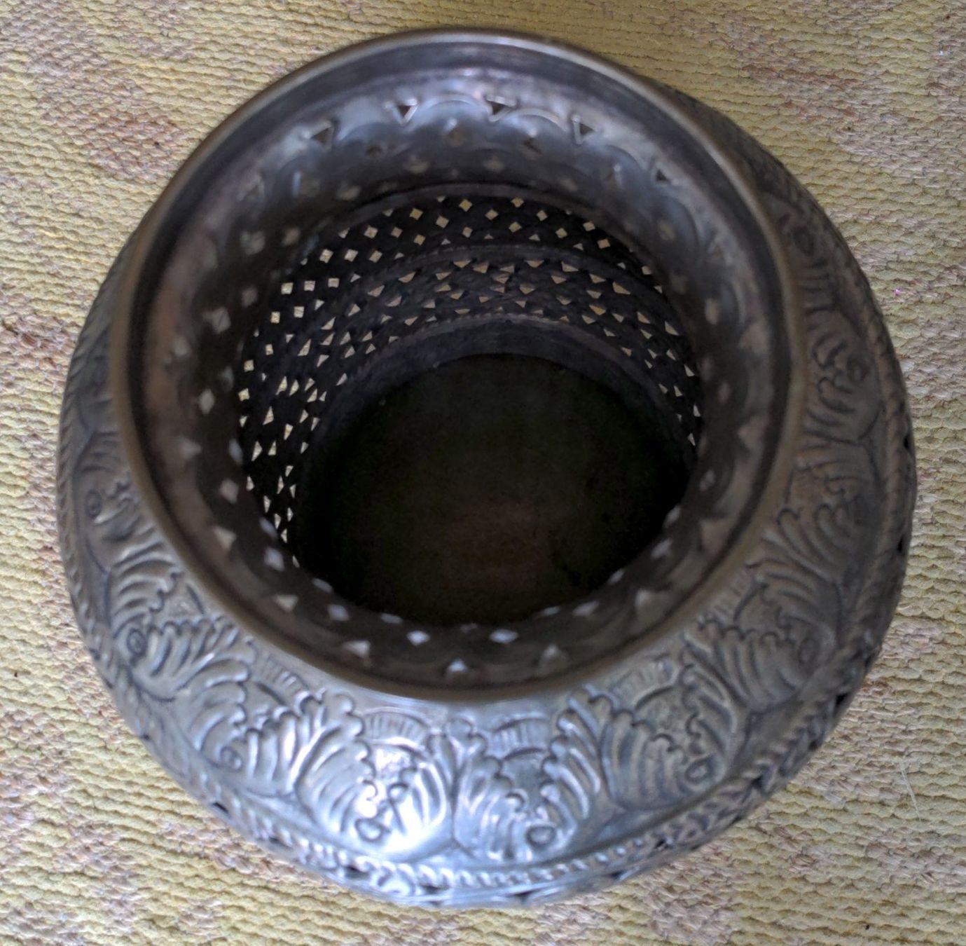 Vasi & Recipienti: Dekovase aus dem Orient – Usato da Rümlang venduto da Sunfish2 2