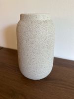 Vase in grau Sandoptik