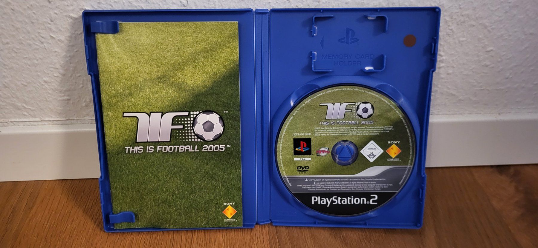Sony Giochi: PS2 - This is Football 2005 – Usato da Münsingen venduto da Heroism2010 2