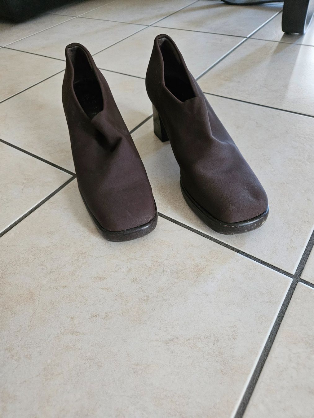 Scarpe da donna: Chaussure – Usato da Chavannes-près-Renens venduto da Trent2010