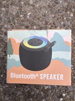 Tragbarer Bluetooth Lautsprecher mit Licht neu in OVP