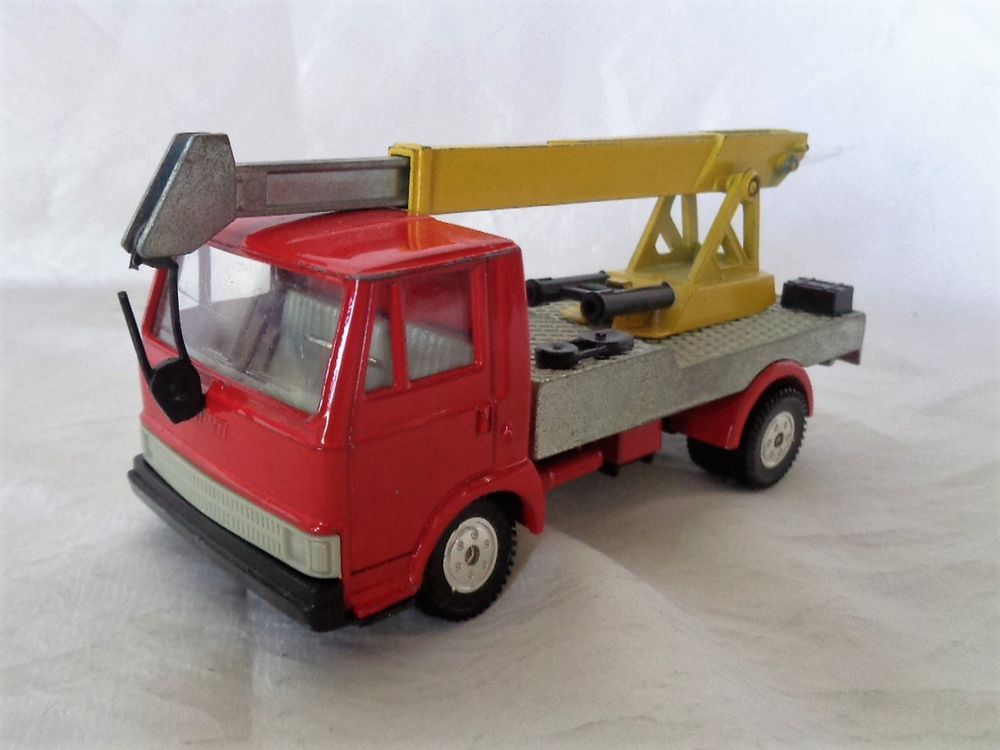 Miniature FIAT 1100 1951 plateau bâché des gateaux italien GALUP 1/43