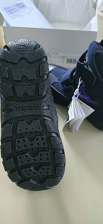 Schuhe für Jungen: Winter stiefel  – Gebraucht aus Zürich von joo_hrd5 2