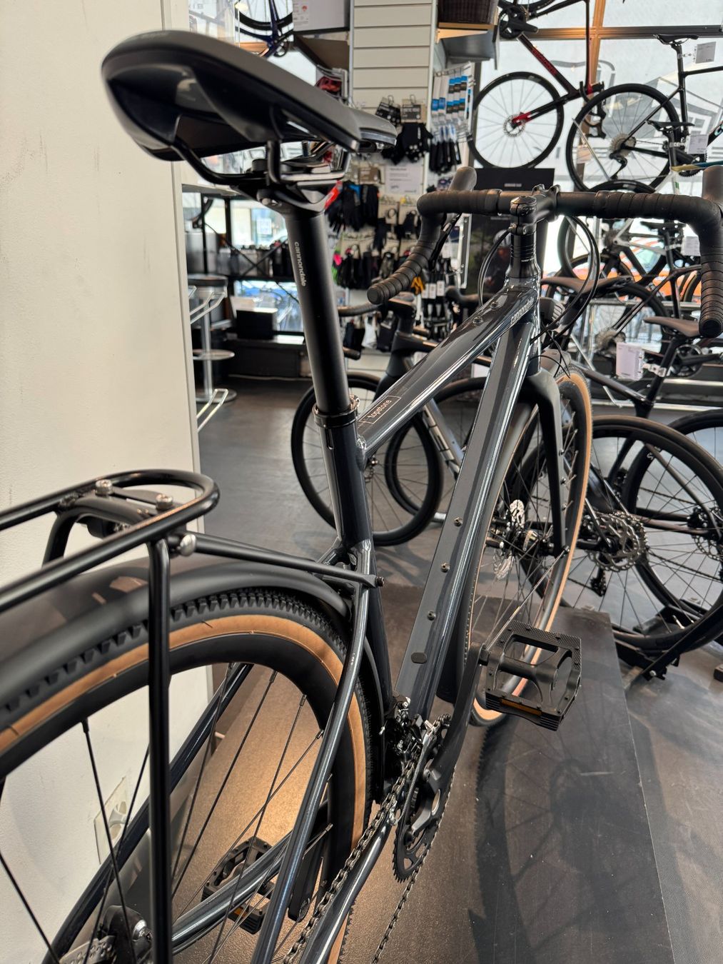 Cannondale Biciclette: Cannondale Topstone EQ, Grösse Medium – Nuovo e nell'imballaggio originale da Zürich venduto da Velofabrik01 3