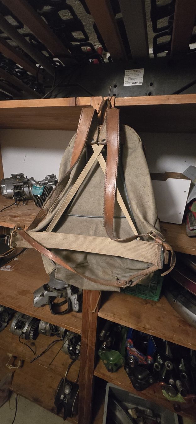 Zaini: Militär rucksack – Usato da Ibach venduto da Speedrace 1