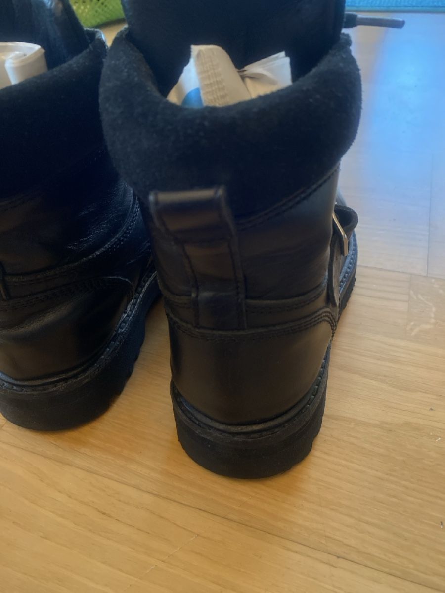Scarpe per cavalli: All Saints Gr 38 – Usato da Dietikon venduto da Tdaf33 3