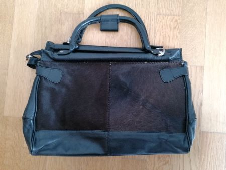 Handtasche