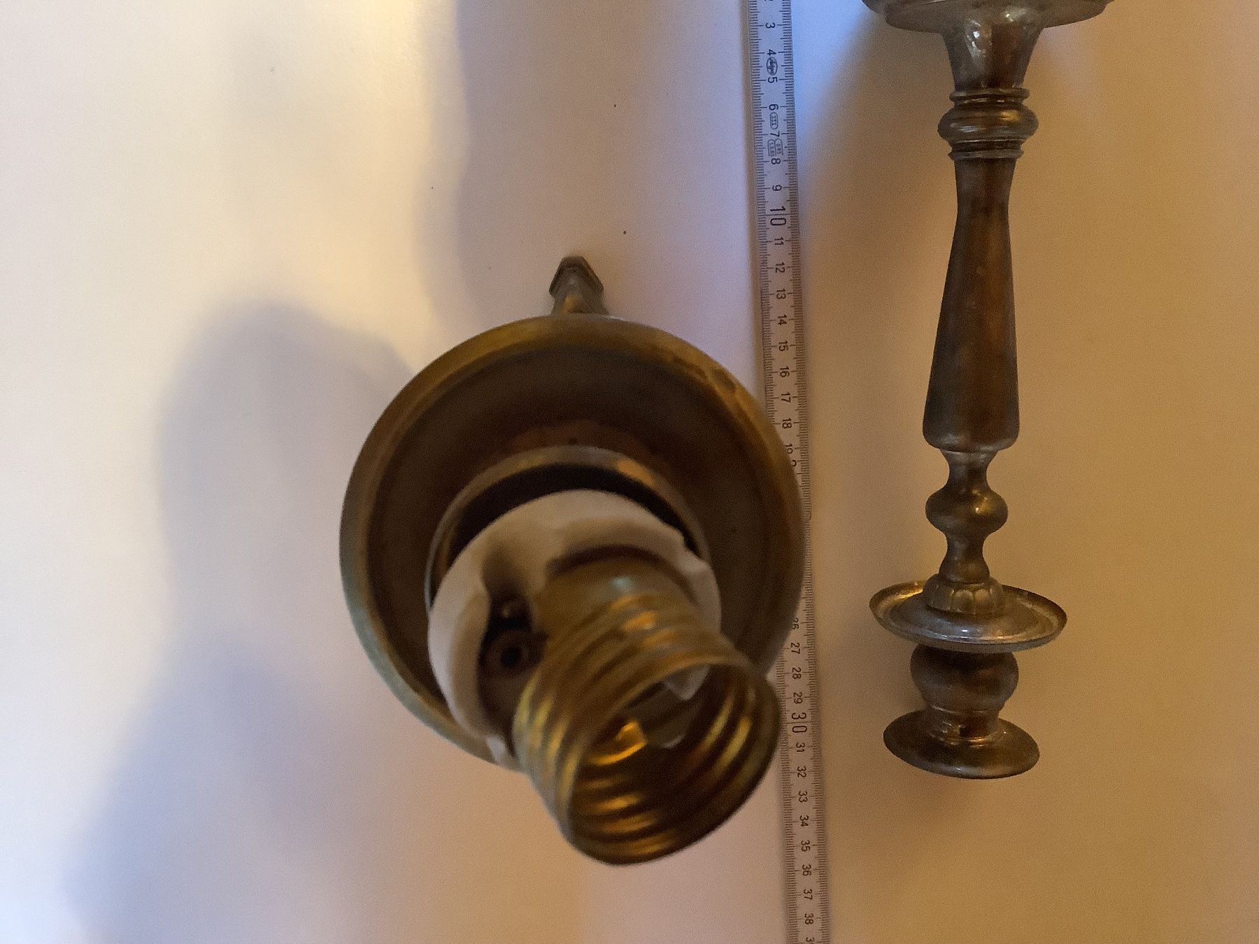 Lampade: Bougeoir et lampe ancienne – Usato da Epalinges venduto da janvs 5