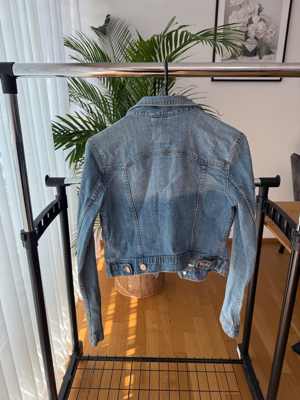 H&M Giacche: jeansjacke (34) – Usato da Freidorf TG venduto da zweithandware 1