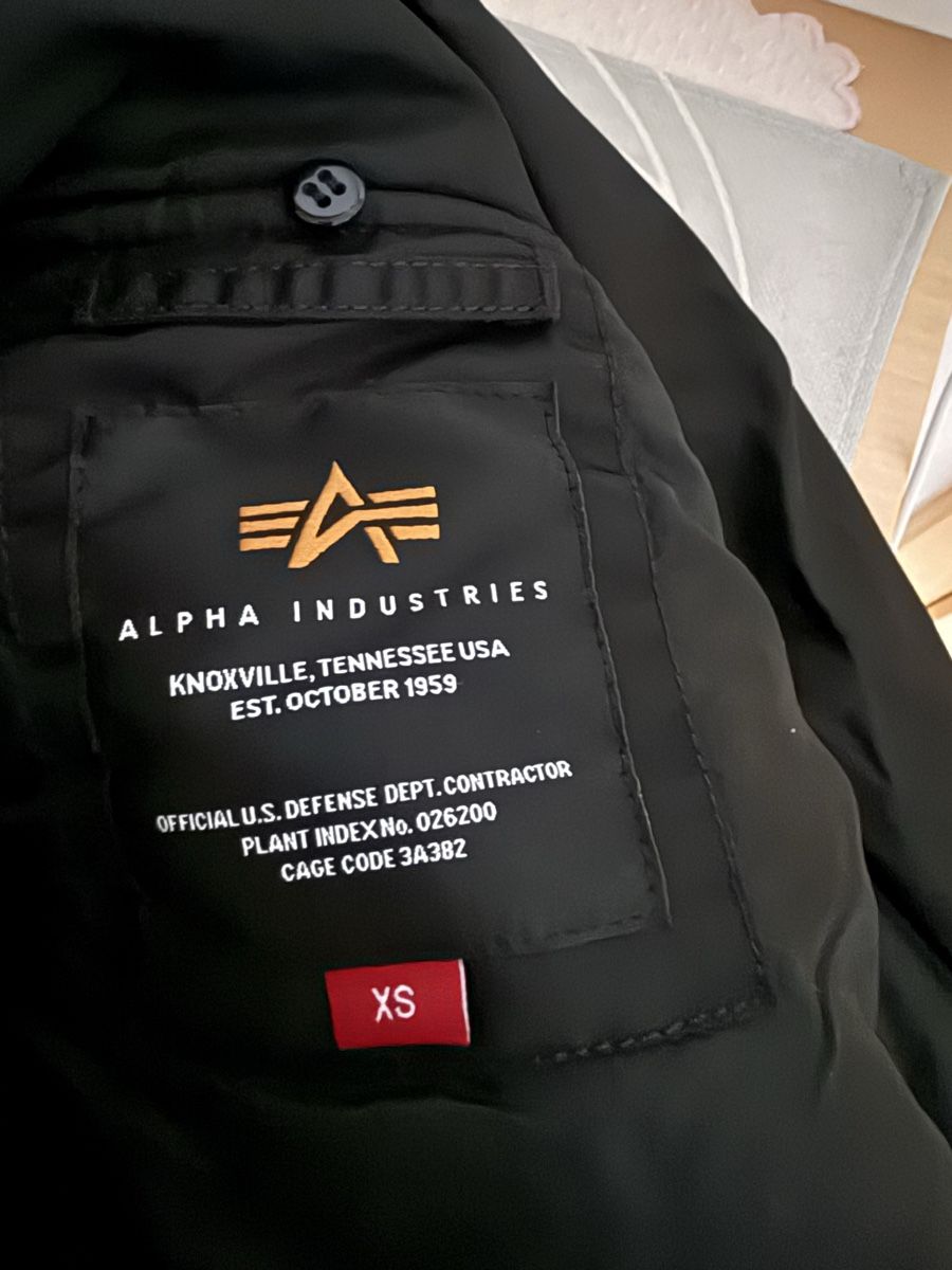 Alpha Industries Jacken: Alpha industries jacke – Gebraucht aus visp von Kmemo1 3