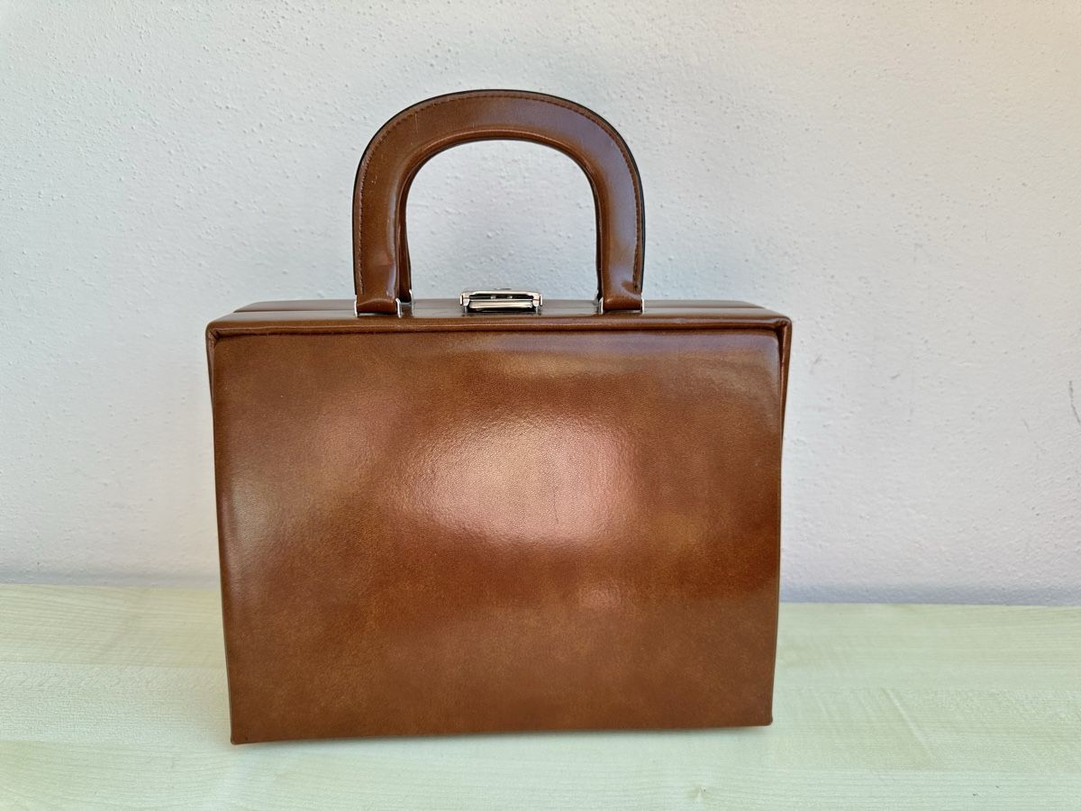 Borse da donna: Vintage Handtasche – Usato da Zürich venduto da Kat_5557 4