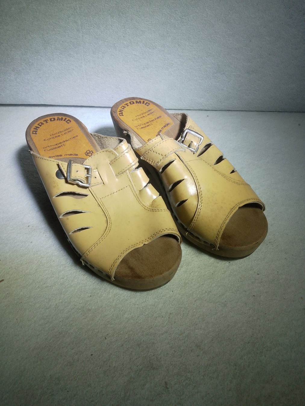 Scarpe da donna: Anatomic Schweizer Holz Zoggeli-Sandale – Nuovo e nell'imballaggio originale da mümliswil venduto da muemellian