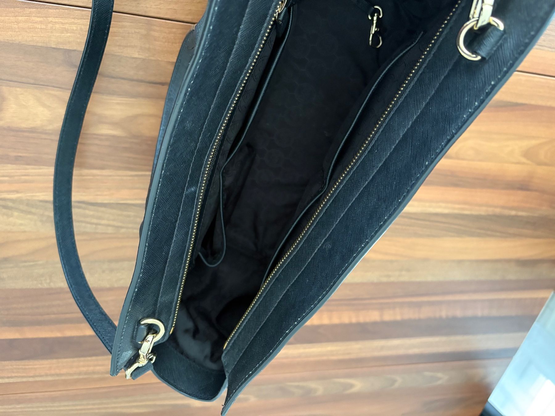 Michael Kors Borse da donna: Michael Kors Tasche – Nuovo (secondo la descrizione) da Bösingen venduto da happy1 1