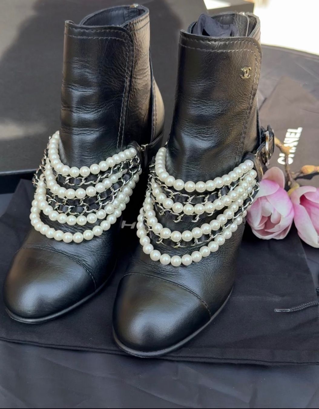 Chanel Scarpe da donna: Chanel Boots – Nuovo (secondo la descrizione) da Crans VD venduto da ver_ff2l 5