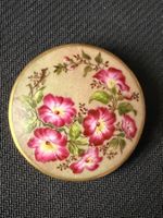 Antike Brosche, handbemalt, Blumenmotiv, Rarität!