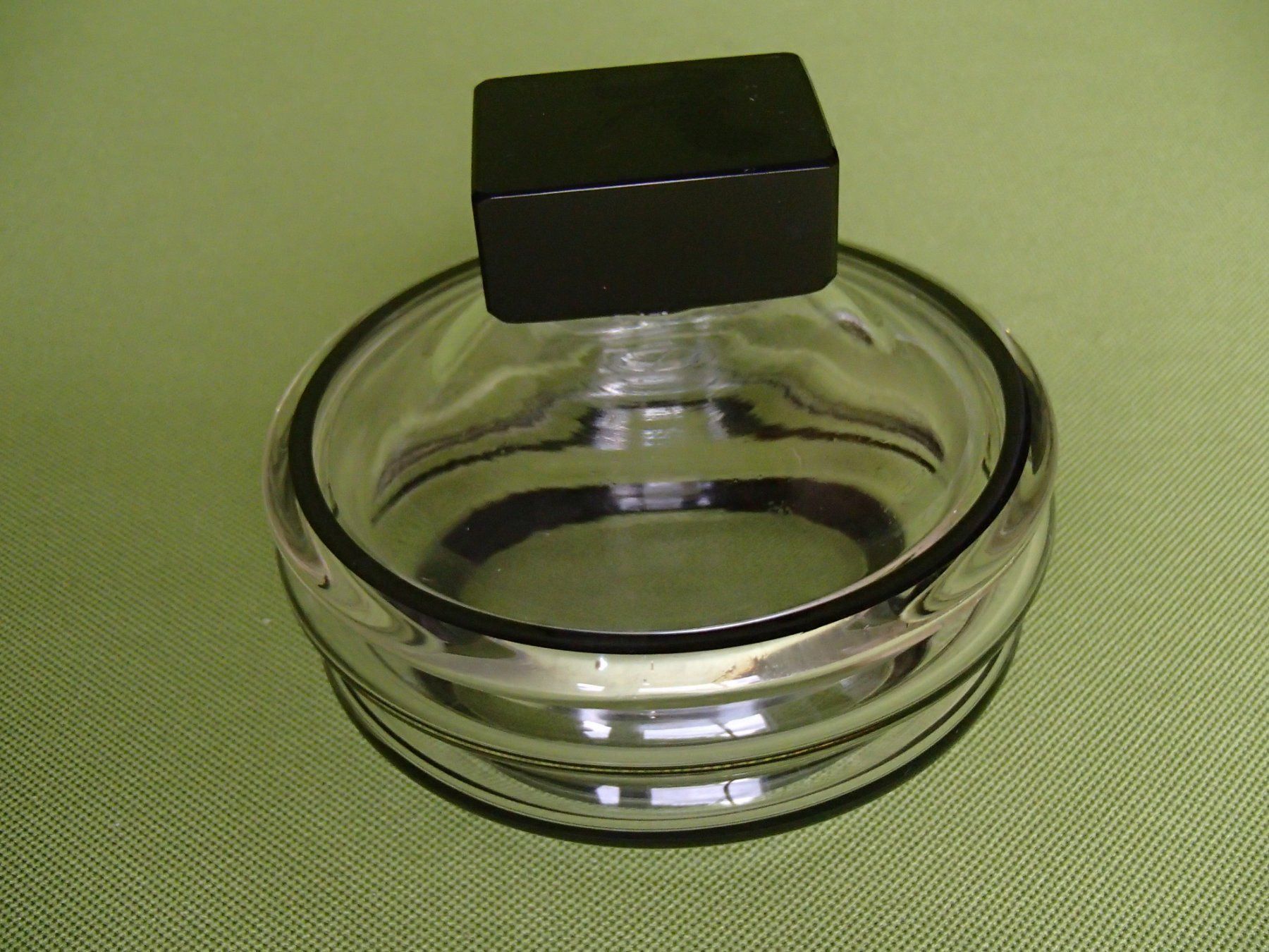 Bicchieri: 5 Art Deco Glasdosen mit Deckel schwarz&silber – Usato da Schöfflisdorf venduto da pullux 6