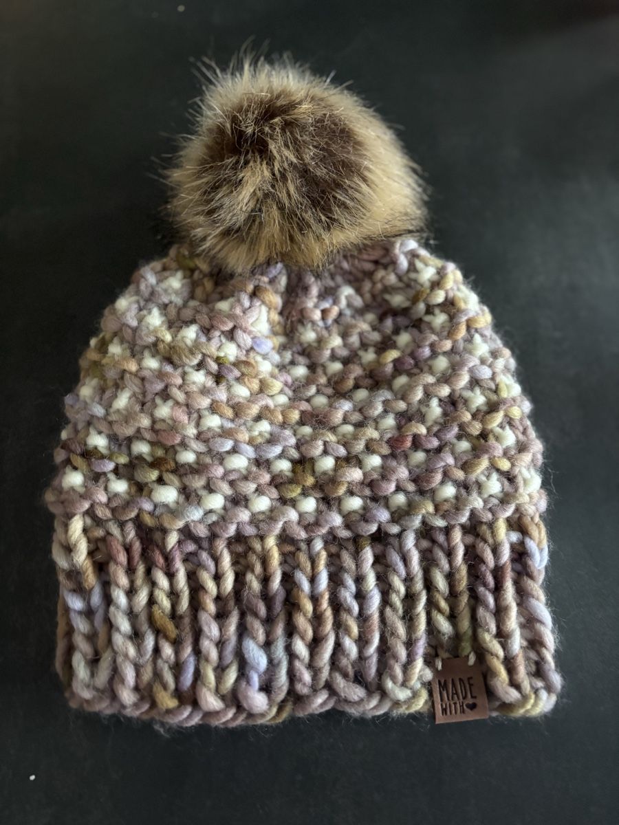 Copricapi, berretti & cappellini: Bonnet neuf- une pièce unique – Nuovo e nell'imballaggio originale da Randogne venduto da BonnieG 1