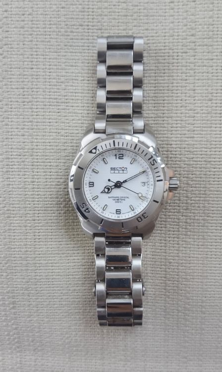 Sector 255 Damen Armbanduhr 100 Meter Edelstahl Sport Datum (D