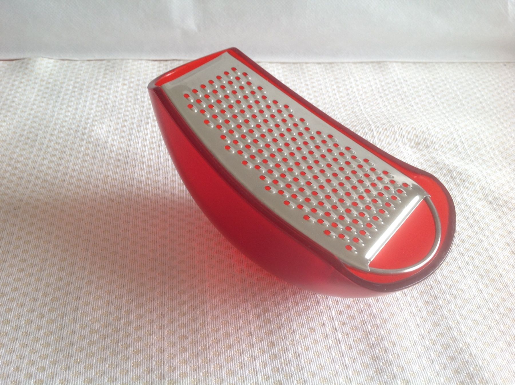 Alessi Küchengeräte: Alessi - râpe à fromage – Gebraucht aus Sion von accroshoes