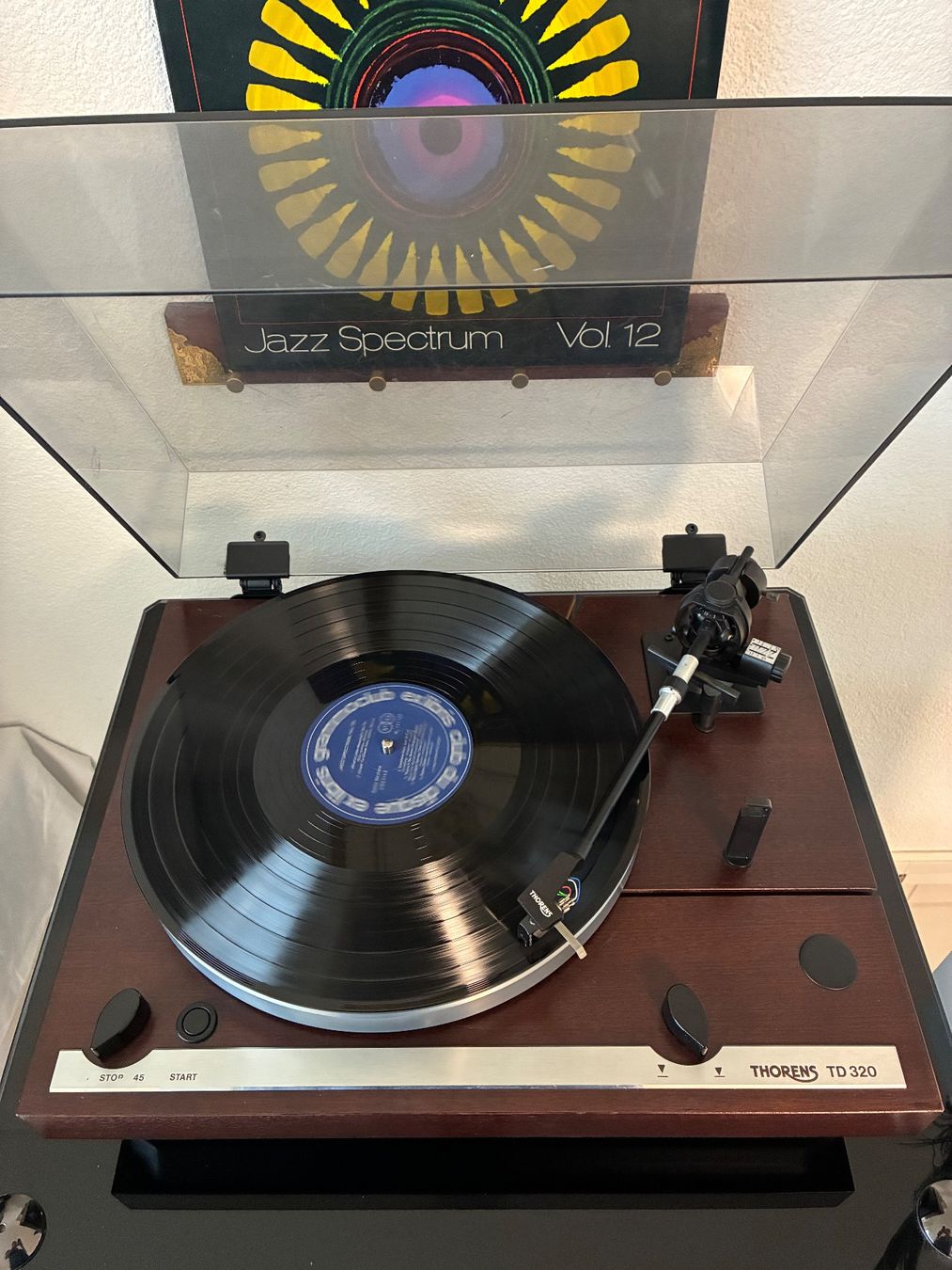 Thorens Giradischi: Thorens TD 320, High-End Plattenspieler – Usato da Döttingen venduto da zha_xh2w