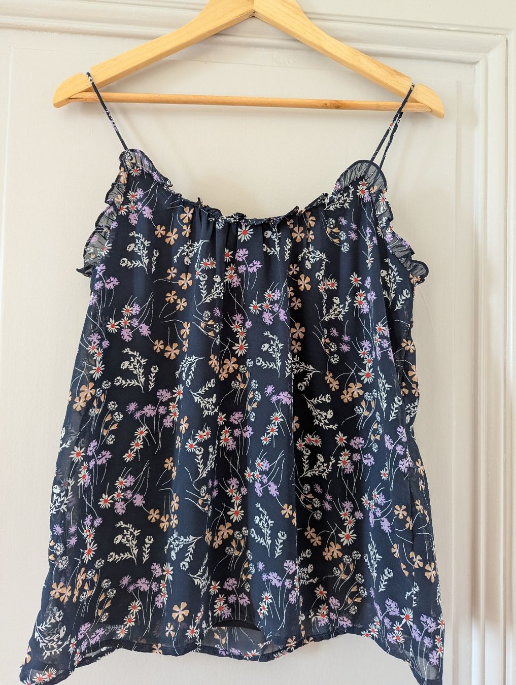 Vero Moda Top: haut vero moda S – Nuovo (secondo la descrizione) da Montreux venduto da dem_gyt9