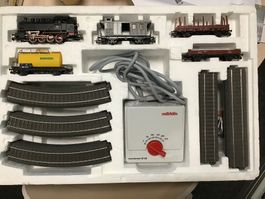 Märklin HO Eisenbahn Start Set 29185 mit Gleisen und Trafo