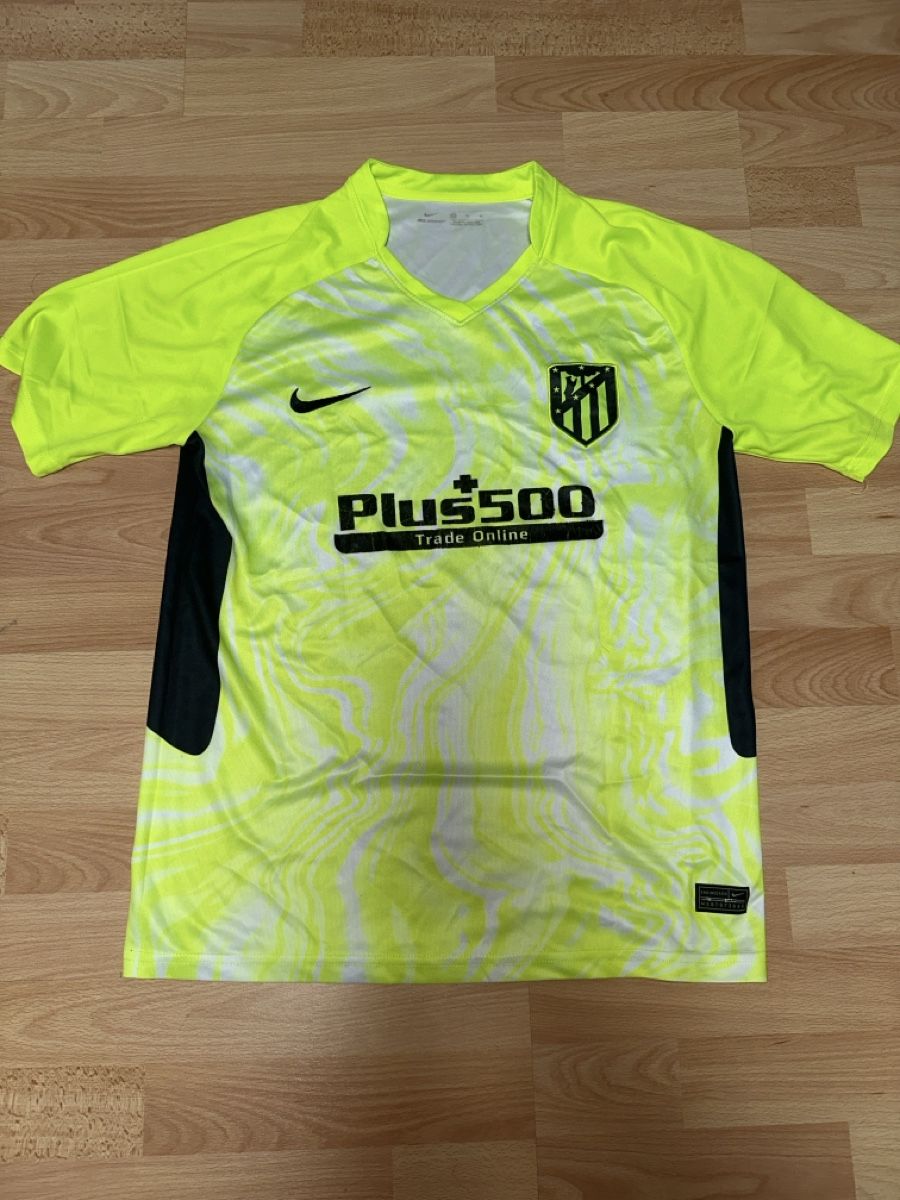 Canottiere & Pantaloni: Fussballtrikot Atletico Madrid Grösse M  – Usato da Worblaufen venduto da roi_68mb